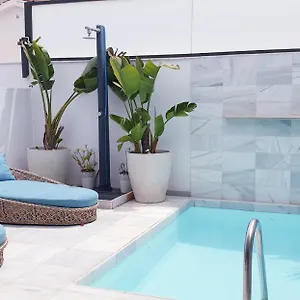 casa-marysol-terraza-y-piscina-privada.1costadelsol.com/